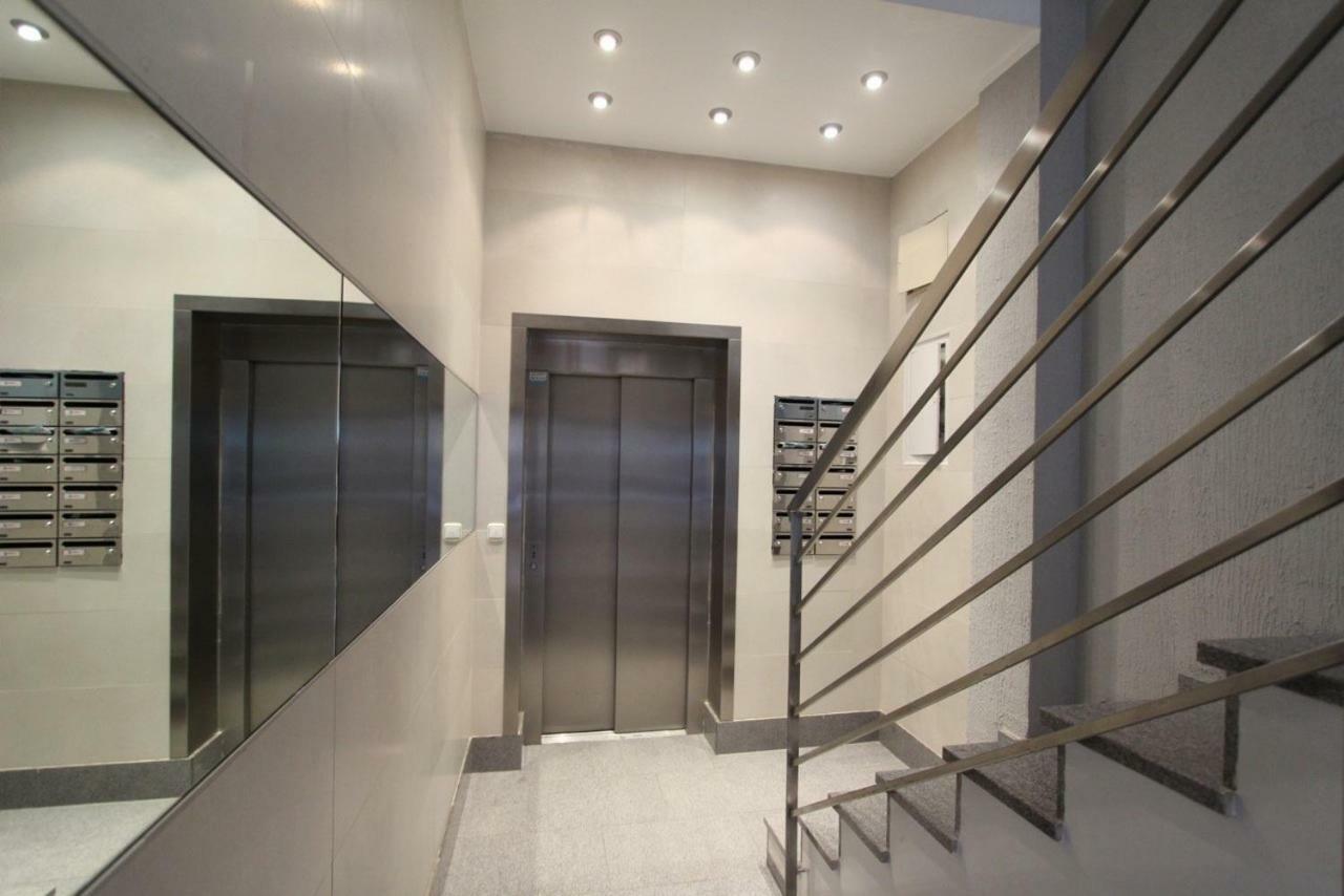 Ferienwohnung Apartamento Moderno Muy Centrico Y Cerca De La Playa Calp Exterior foto