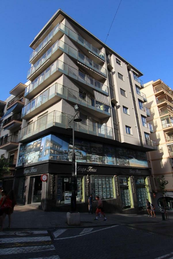 Ferienwohnung Apartamento Moderno Muy Centrico Y Cerca De La Playa Calp Exterior foto